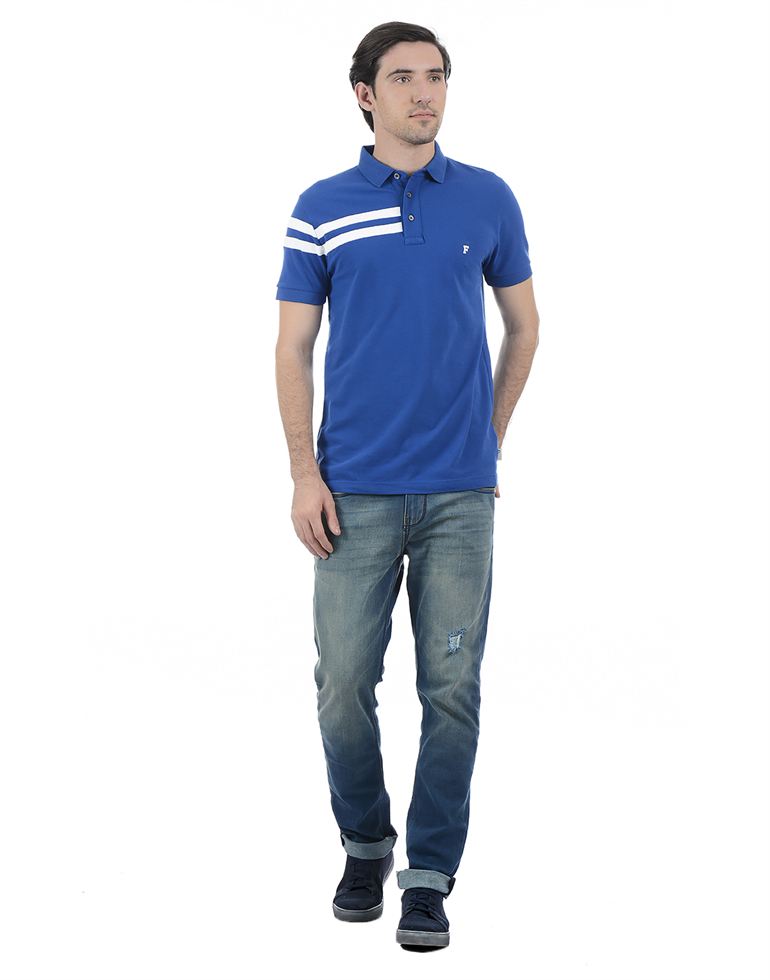 French Connection Men Casual Wear Solid Polo T-Shirt