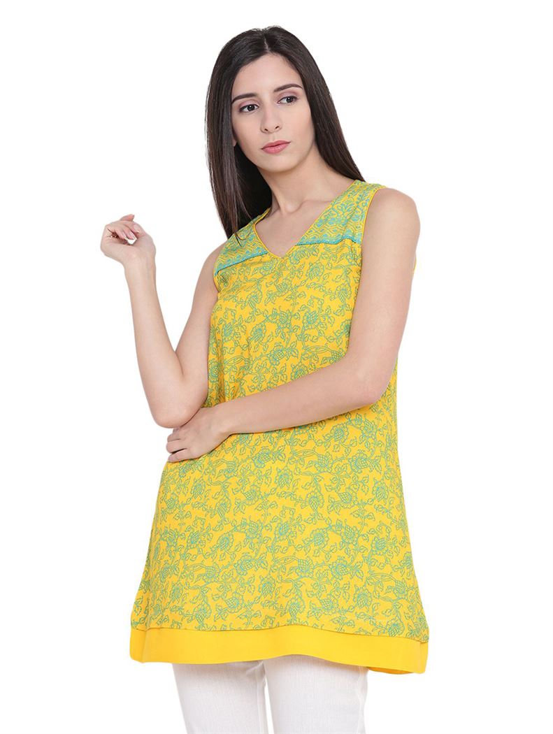 Rangriti Women Casual Wear Printed Tunic