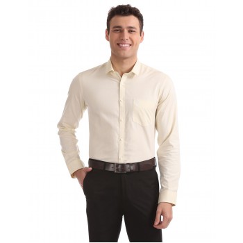 U.S. Polo Assn. Men Solid Formal Wear Shirt