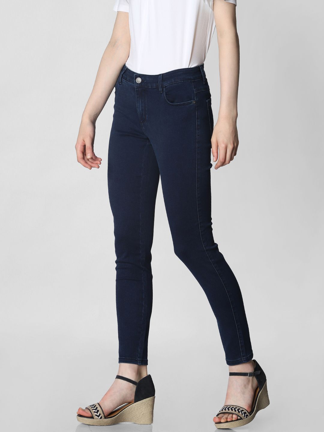 Vero Moda Women Solid Casual Wear Jeans